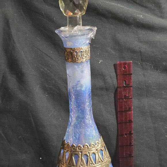 Vintage Blue Crackle Glass Decanter With Ornate Brass Detailing & Crystal Stoppe - Picture 4 of 8